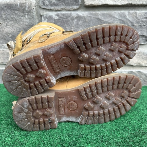 Women's 7 M - Timberland 650 Down Fill Wheat Nubuck Hiking Boots Insulated - Picture 7 of 8